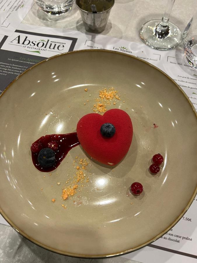 Hotel Absolue Renaissance Magny-Cours Zewnętrze zdjęcie
